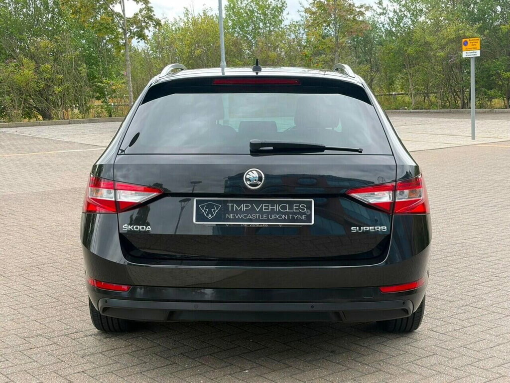 Skoda Superb Estate Sportline 2.0 Tdi 150 Dsg Black #9