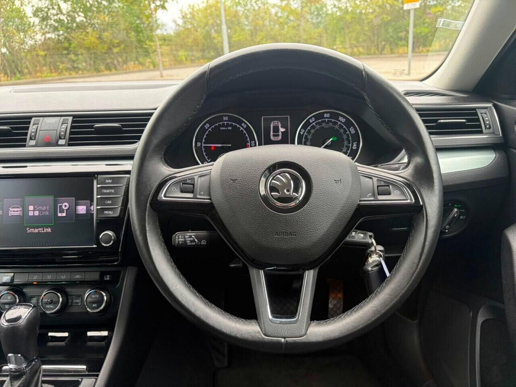 Skoda Superb Estate Sportline 2.0 Tdi 150 Dsg Black #18
