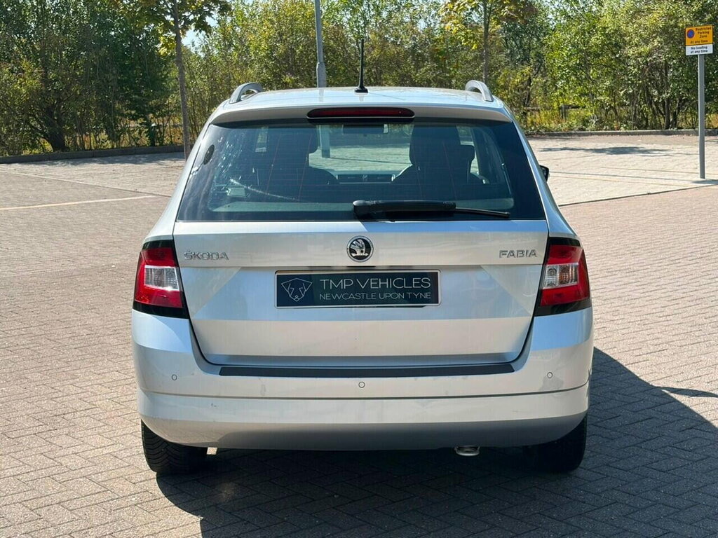 Skoda Fabia 1.2 Tsi Dsg Se Cwvehiclemarketing Blue #9