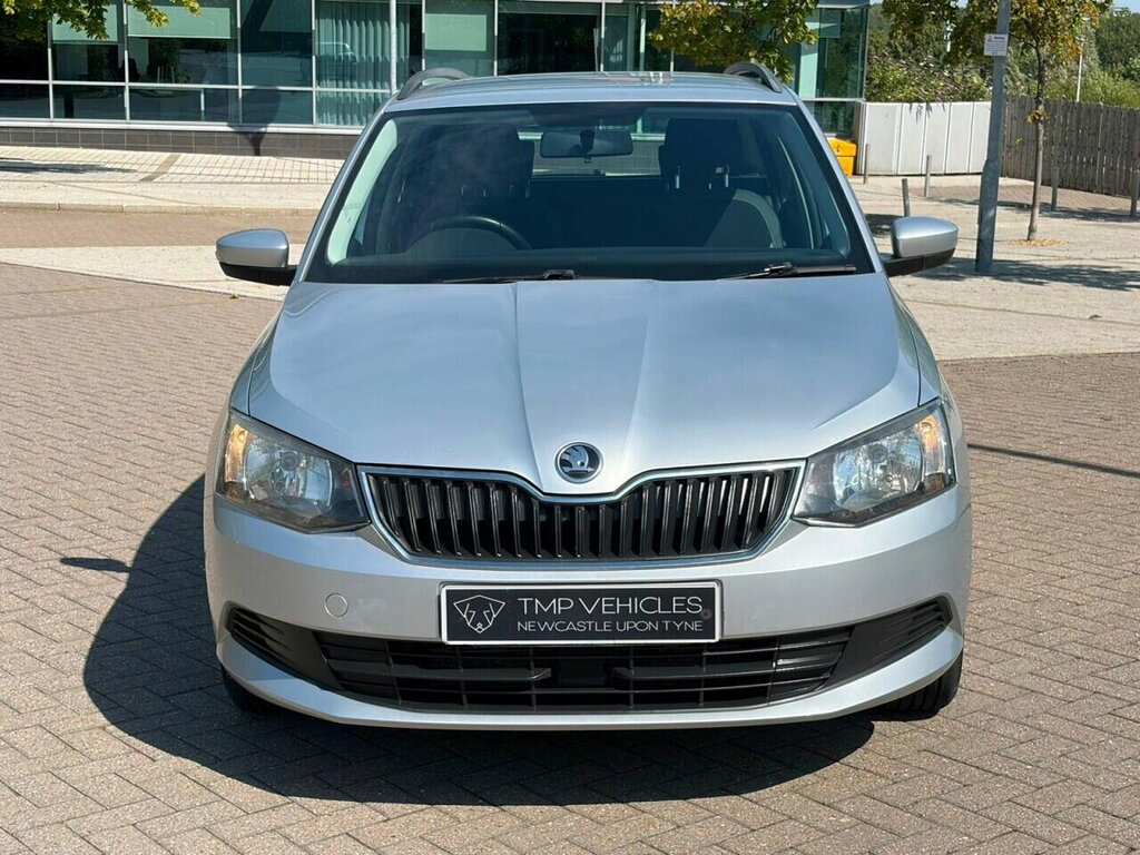 Skoda Fabia 1.2 Tsi Dsg Se Cwvehiclemarketing Blue #8