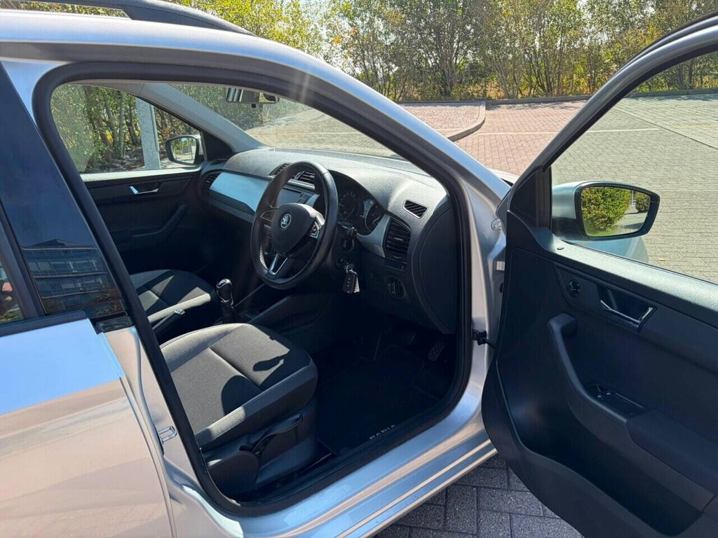 Skoda Fabia 1.2 Tsi Dsg Se Cwvehiclemarketing Blue #10