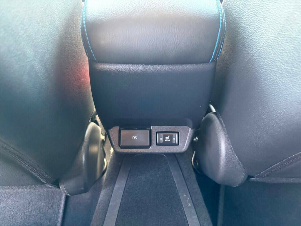 Nissan Leaf E Tekna No Fuel Bills, No Road Tax, No Worries Grey #28