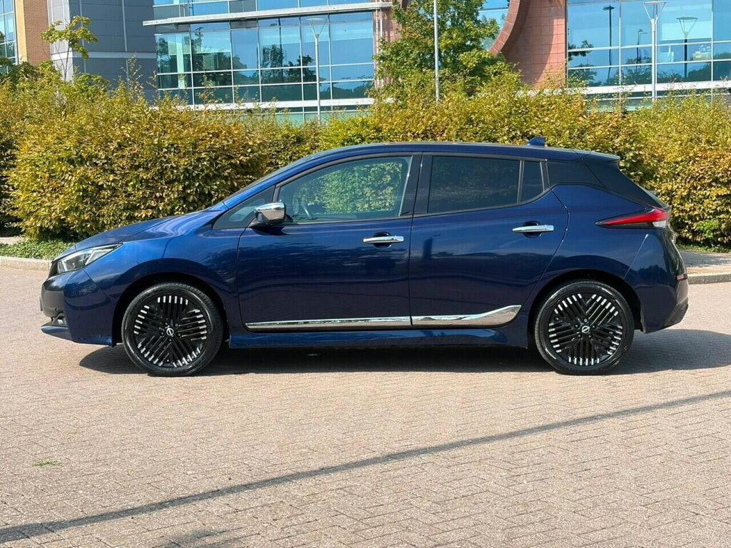 Nissan Leaf 59Kwh E Tekna Hatchback 217 Ps Blue #5