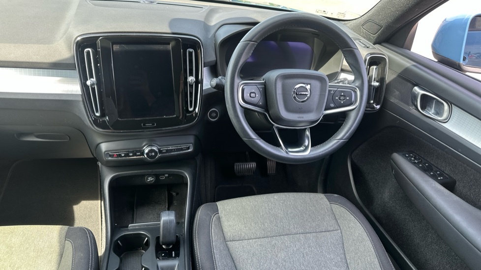 Volvo XC40 Core, B3 Mild Hybrid, Apple Car Play NK23UEN Blue #4