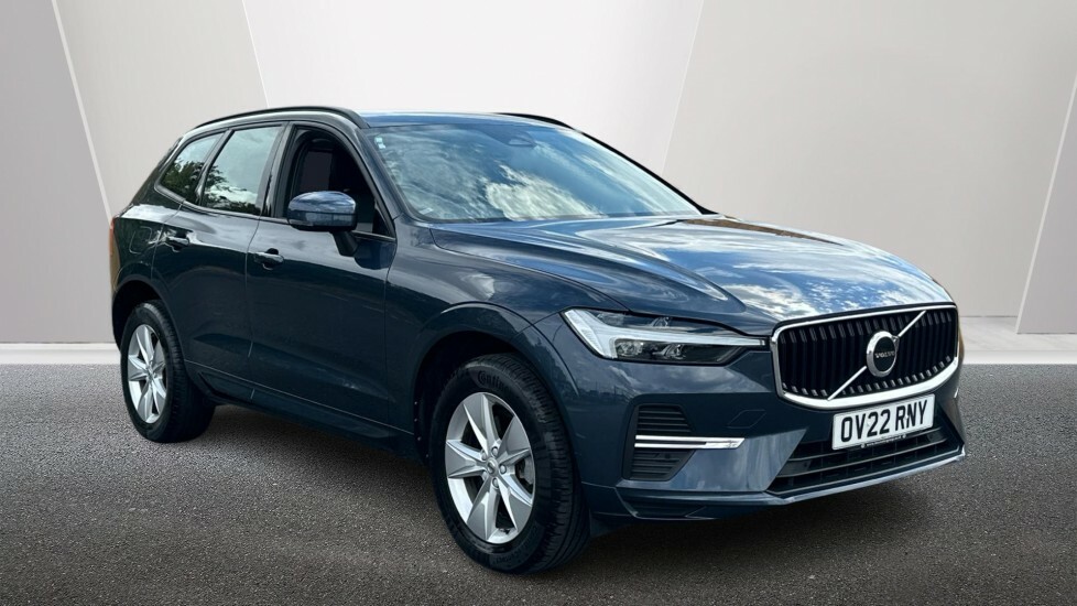 Volvo XC60 Momentum, B4 Awd Mild Hybrid Lovely Mileage Blue