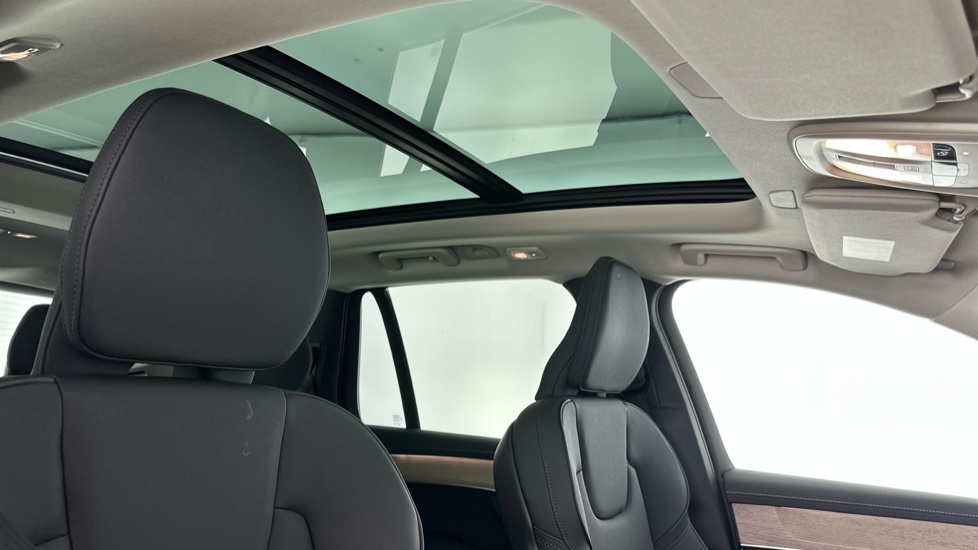 Volvo XC90 2.0 B5p Plus Pro Dark Awd Geartronic Black #25