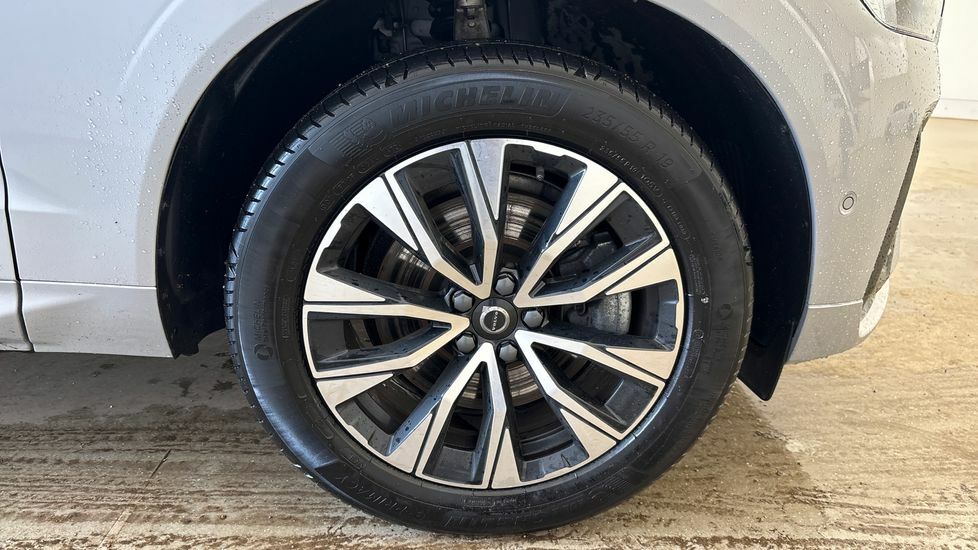 Volvo XC60 2.0 B5 Mhev Plus Awd Euro 6 Ss #4
