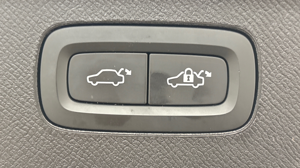 Volvo XC90 Recharge Plus T8 Awd Phev Dark Pan Roof 360 Camer Black #19