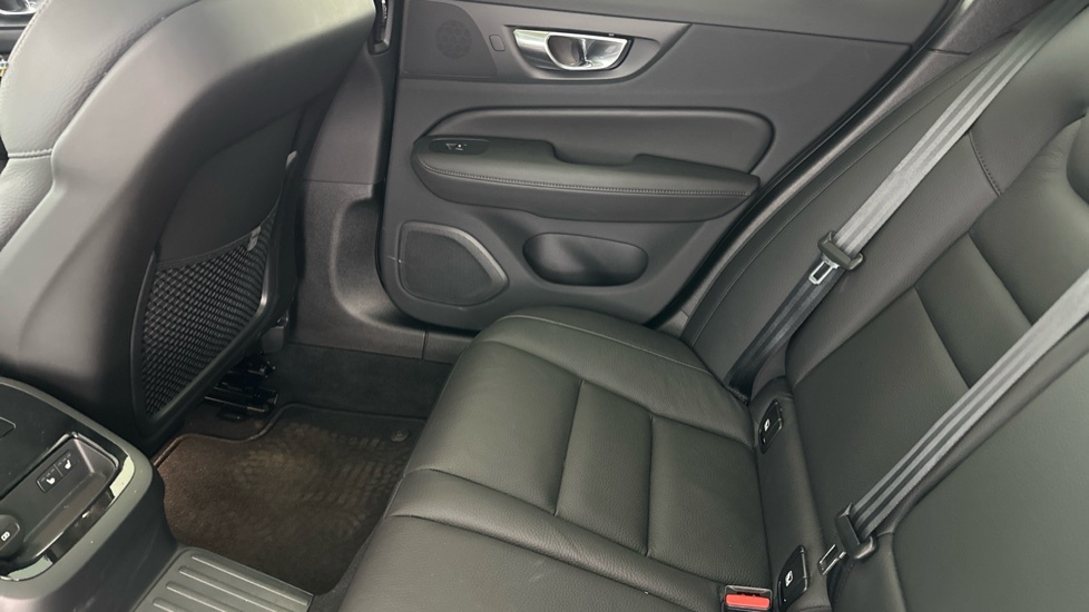 Volvo V60 Ultra, T8 Awd Plug-in Hybrid, Dar Blue #13