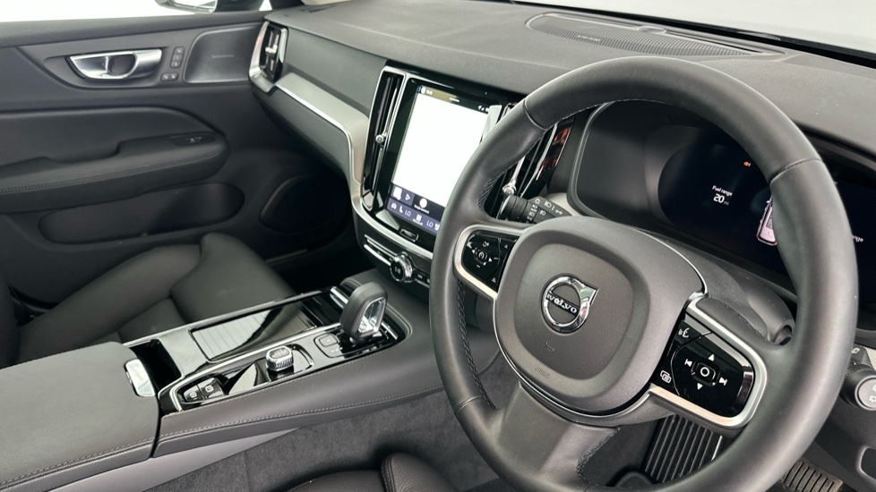Volvo V60 Ultra, T8 Awd Plug-in Hybrid, Dar Blue #9