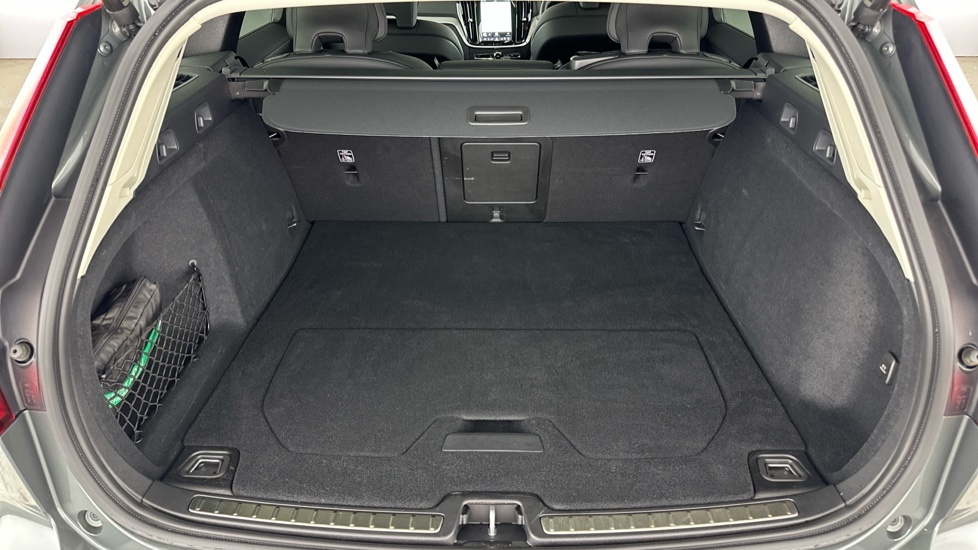 Volvo V60 Ultra, T8 Awd Plug-in Hybrid, Dar Blue #14