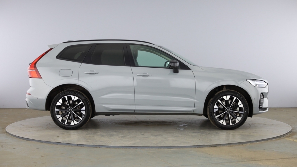 Volvo XC60 2.0 B5 Mhev Ultra Dark Awd Euro 6 Ss #2