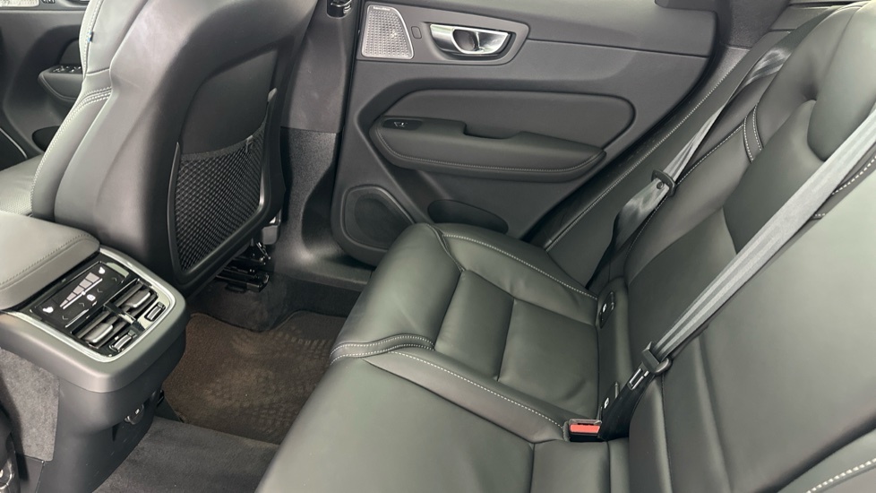 Volvo XC60 Plus, T6 Awd Plug-in Hybrid, Dark #13