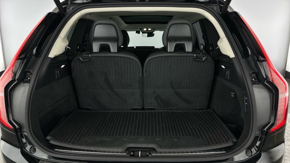 Volvo XC90 Xc90 2.0 B5p Ultra Dark Awd Geartronic Estate Blue #14