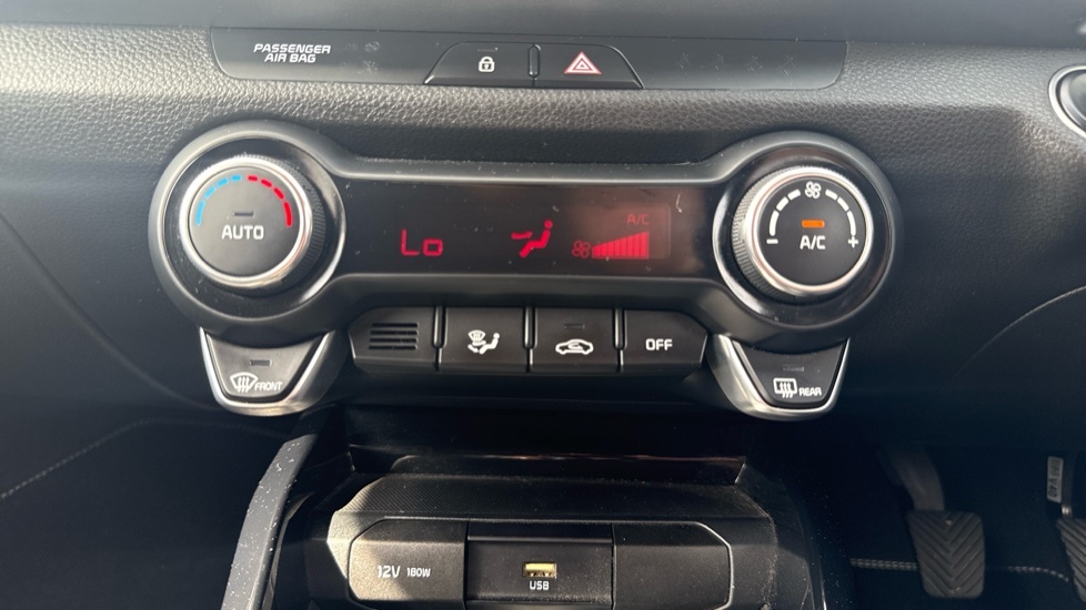 Kia Stonic 1.0 T Gdi Mhev Gt Line Suv Hybrid Manua Black #18