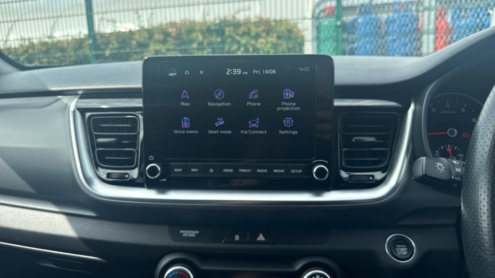 Kia Stonic 1.0 T Gdi Mhev Gt Line Suv Hybrid Manua Black #19