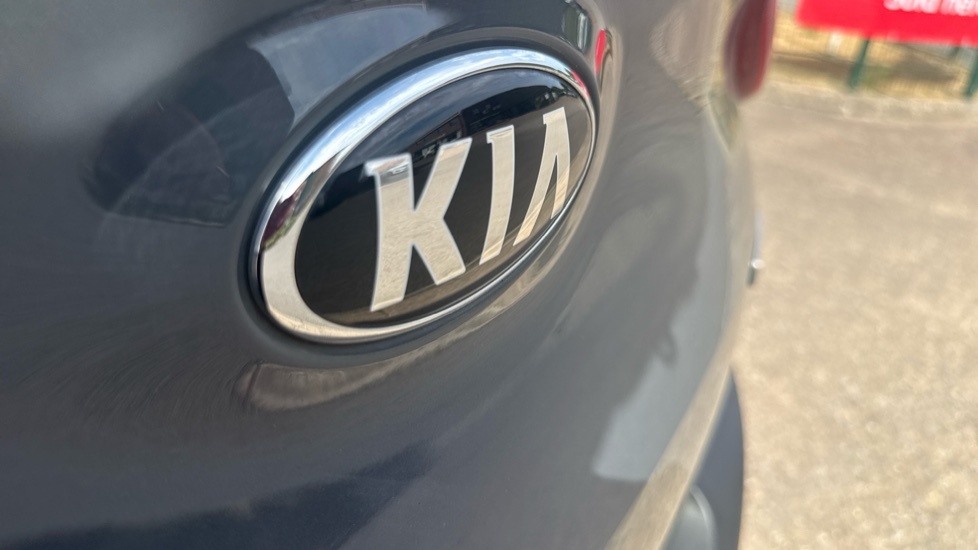 Kia Stonic 1.0 T Gdi Mhev Gt Line Suv Hybrid Manua Black #39