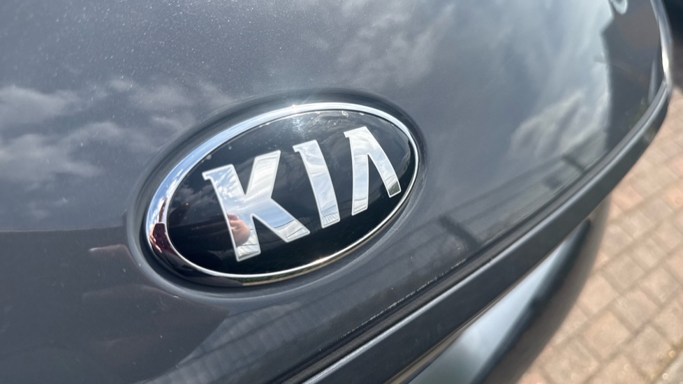 Kia Stonic 1.0 T Gdi Mhev Gt Line Suv Hybrid Manua Black #42