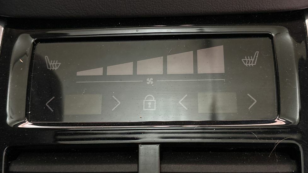 Volvo XC90 Recharge Ultimate, T8 Awd Plug-in Hybridpan Roof- Grey #17