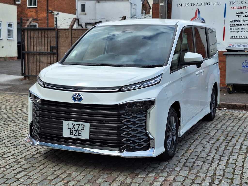 Toyota Voxy 1.8 Hybrid 202373 8 Seats Fresh Import Fina White #2