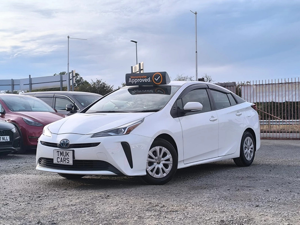 Toyota Prius 1.8 Hybrid 202020 5 Seats Ulez Free Fresh I White #2