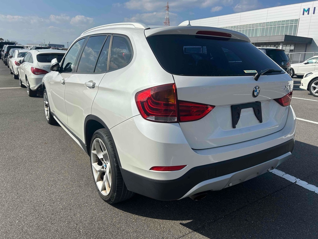 BMW X1 2.0 201515 5 Seats Ulez Fre White #2