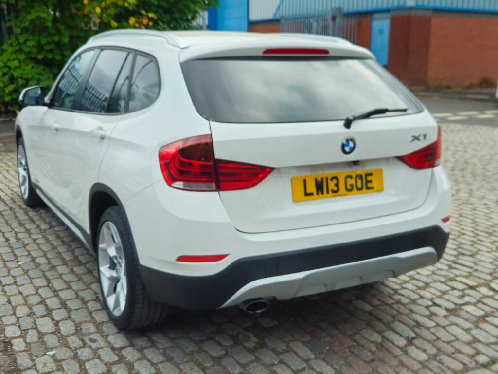 BMW X1 2.0 201313 5 Seats Fresh I White #4