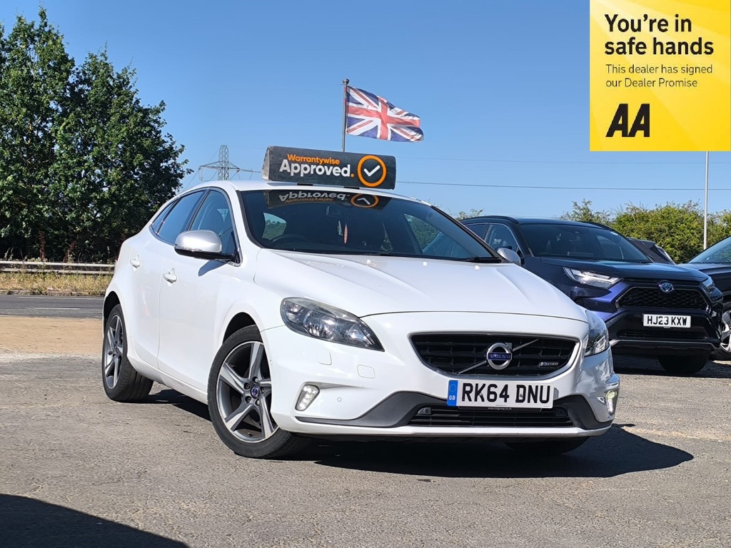 Volvo V40 1.6 201464 D2 R-design Nav 5 Se White
