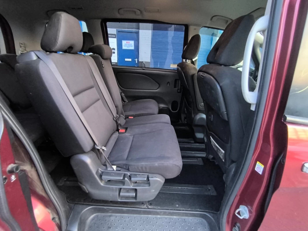 Nissan Serena 2.0 Hybrid Highway Star-leather-sunroof White #11