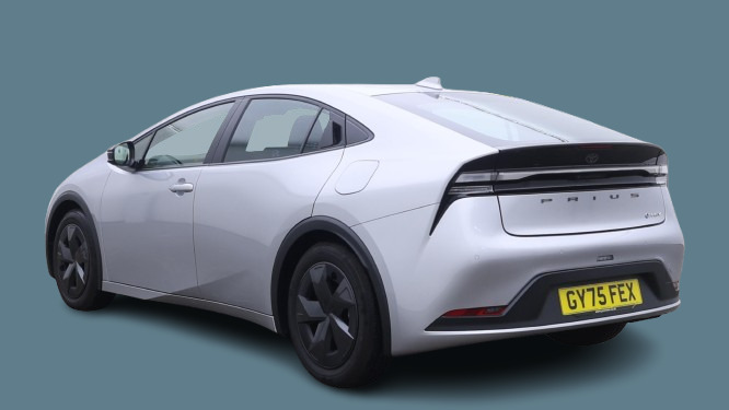 Toyota Prius 2.0 Plugin Hybrid 202575 Vvti 13.6 Kwh 5 Seats 5 Silver #4