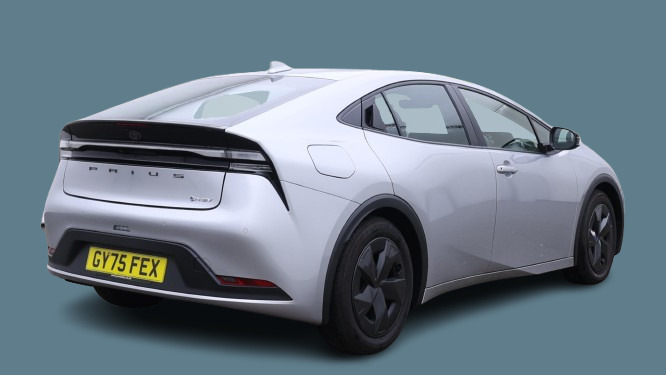 Toyota Prius 2.0 Plugin Hybrid 202575 Vvti 13.6 Kwh 5 Seats 5 Silver #3