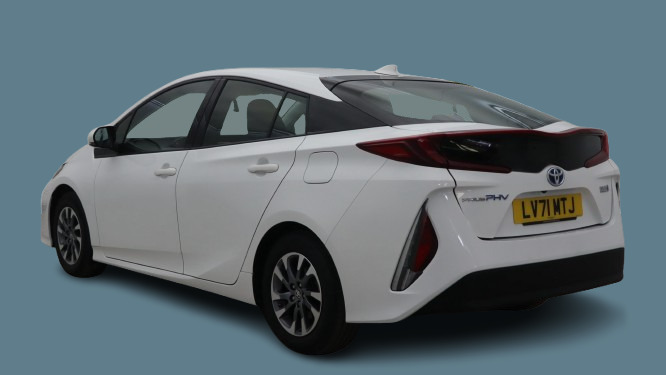 Toyota Prius 1.8 Plugin Hybrid 202171 Vvti 8.8 Kwh 5 Seats White #4