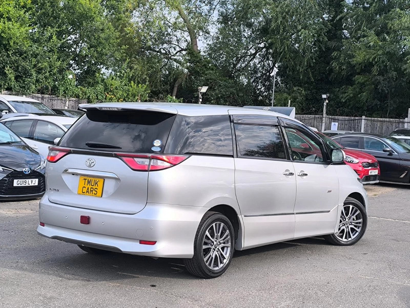 Toyota Estima 2.4 201818 7 Seats Mpv Ulez Free Fre Silver #3