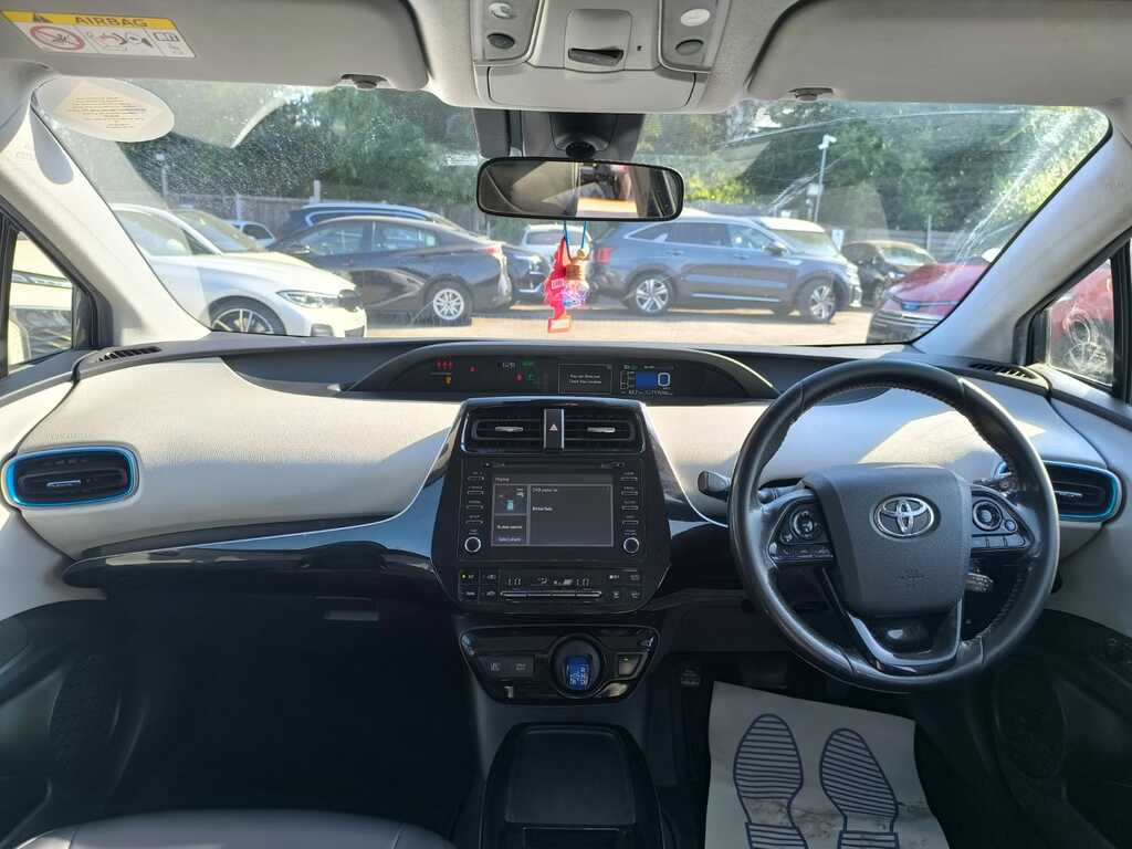Toyota Prius Hatchback 1.8 Hybrid Euro 6 201919 Grey #14
