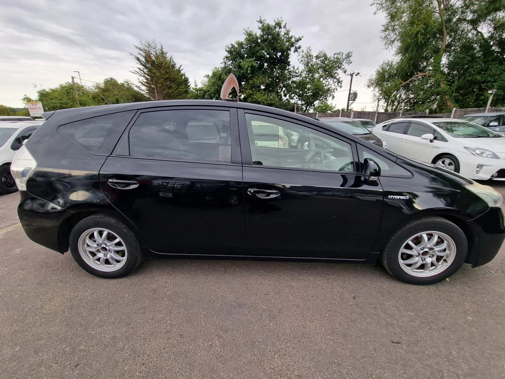 Toyota Prius+ 1.8 Hybrid 201313 7 Seats Mpv Ulez Free Imp Black #5
