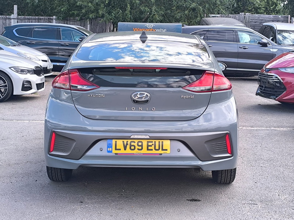 Hyundai Ioniq 1.6 Hybrid 201969 H-gdi Se Connect Hatchback 5 S Grey #4