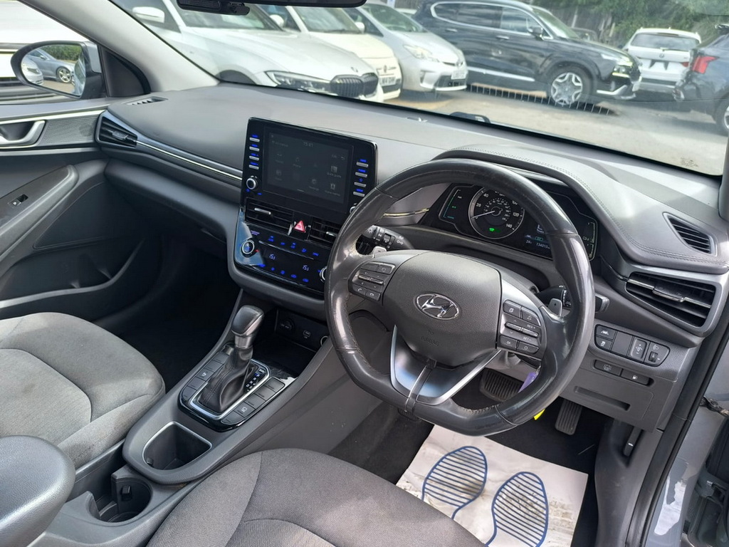 Hyundai Ioniq 1.6 Hybrid 201969 H-gdi Se Connect Hatchback 5 S Grey #6