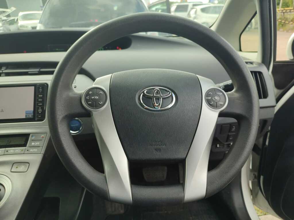 Toyota Prius 1.8 Vvt-h Icon Cvt Black #12