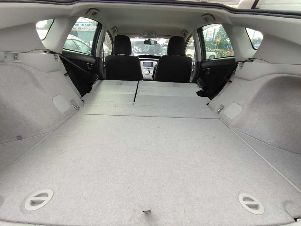 Toyota Prius 1.8 Vvt-h Icon Cvt Black #22