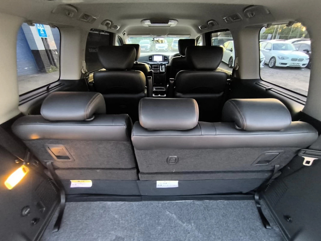 Nissan Elgrand 3.5 White #35