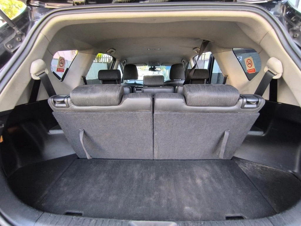 Toyota Prius+ 1.8 Vvti Icon Cvt Black #31