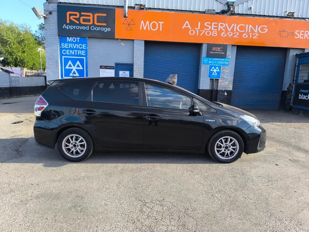 Toyota Prius+ 1.8 Hybrid 201616 7 Seats Mpv Pco Ready Ulez Black #5