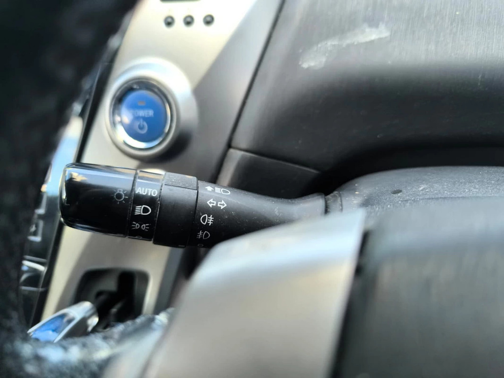 Toyota Prius+ 1.8 Vvti Icon Cvt Black #21