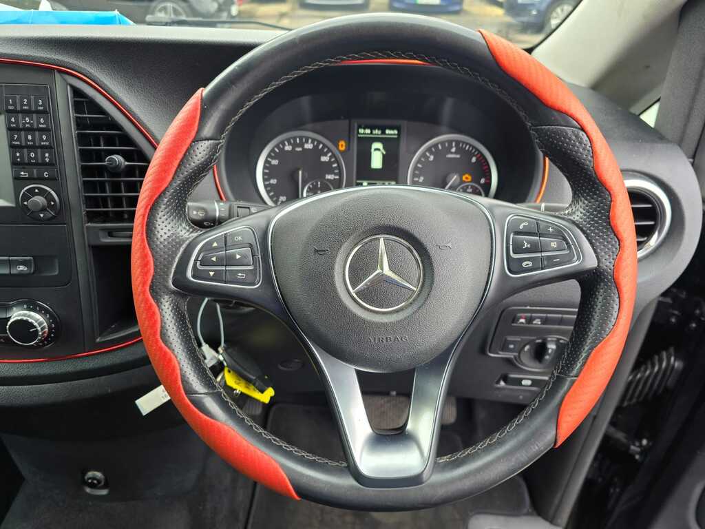 Mercedes-Benz Vito 2.1 114 Cdi Select Tourer Double Cab G- Black #13