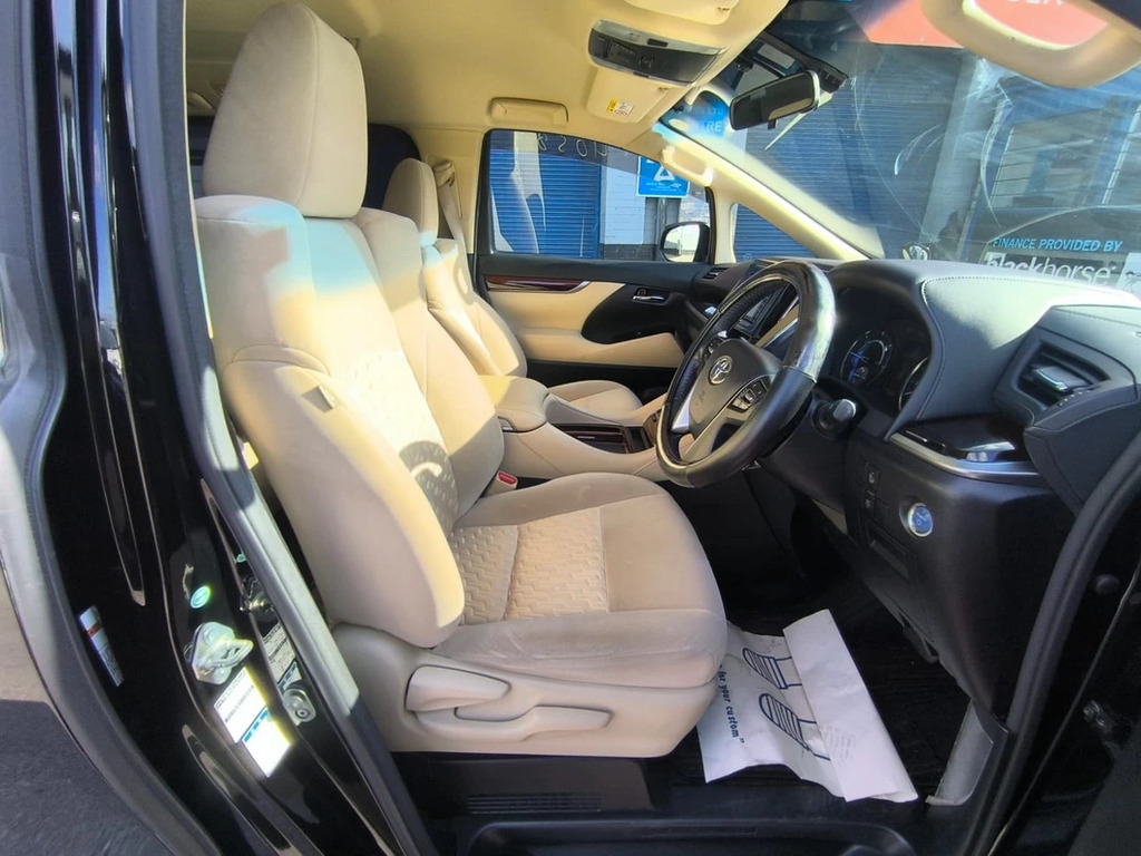 Toyota Alphard 2.5 Premium Edition-leather-sunroof Black #9