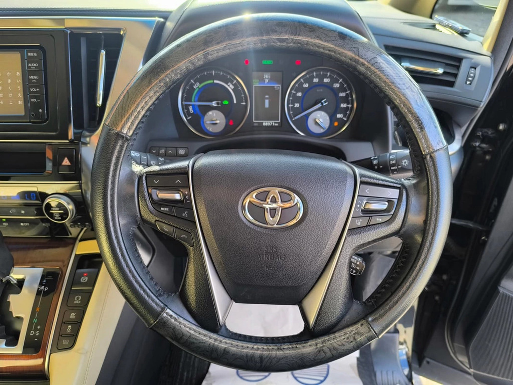 Toyota Alphard 2.5 Premium Edition-leather-sunroof Black #15