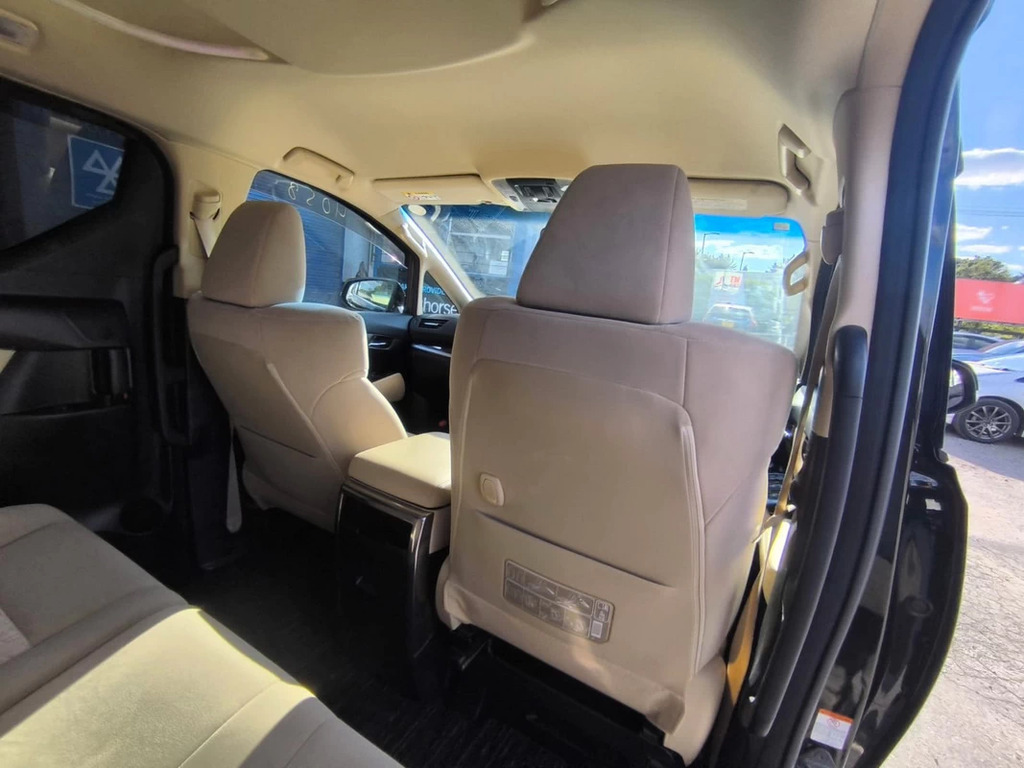 Toyota Alphard 2.5 Premium Edition-leather-sunroof Black #11