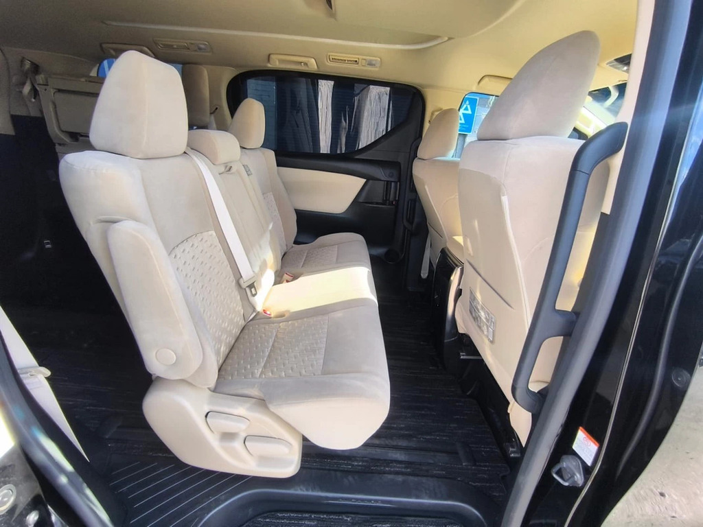 Toyota Alphard 2.5 Premium Edition-leather-sunroof Black #10