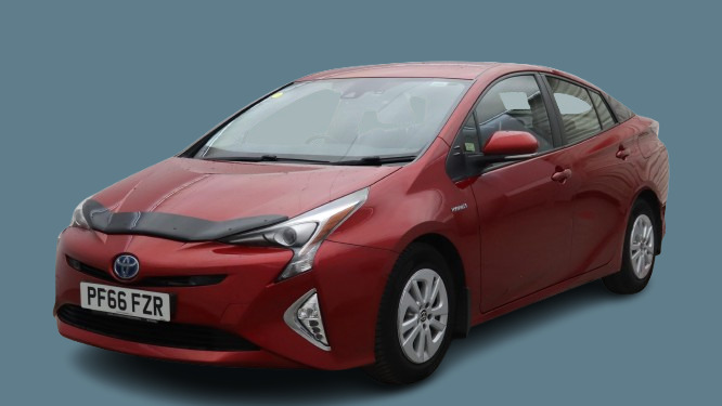 Toyota Prius 1.8 Hybrid 201666 Active 5 Seats Ulez Free Red #2
