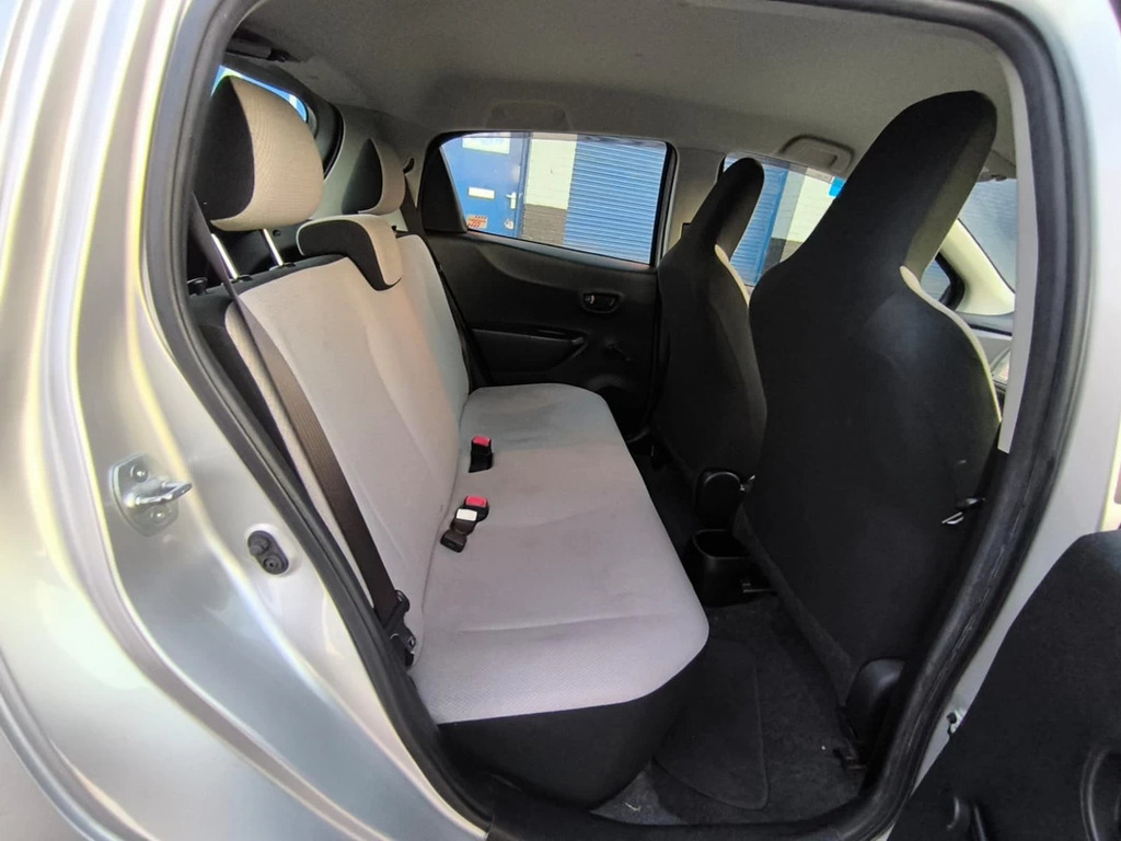 Toyota Yaris 1.33 Vvt-i Tr  #10